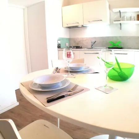 Appartement Goodstay Al 14 *